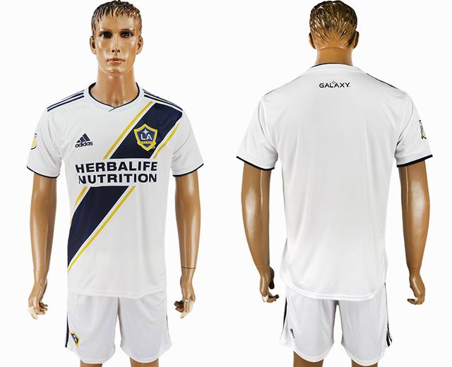 Los Angeles Galaxy 18-19 jerseys-001